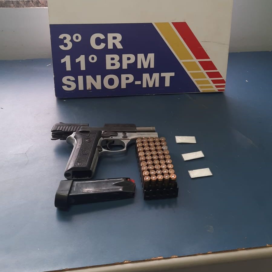 Polícia Militar prende homem com pistola e porções de cocaína 