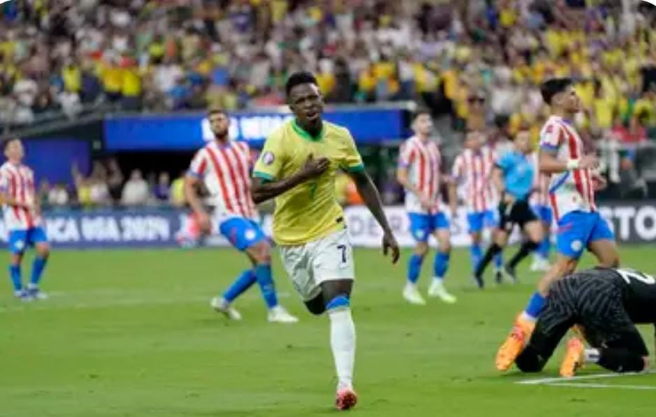 Vinicius Júnior brilha e Brasil derrota Paraguai na Copa América