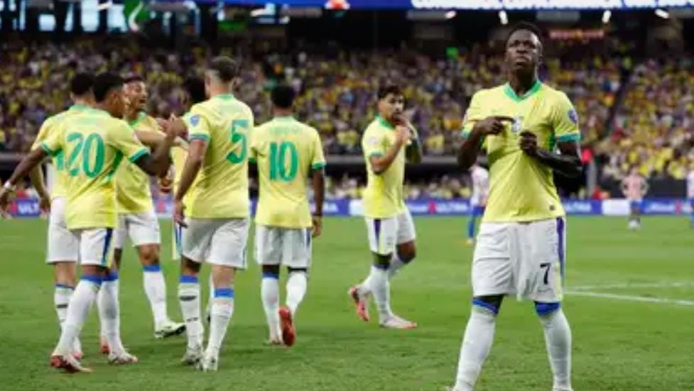 Copa América: Brasil encara Colômbia de olho na liderança do Grupo D