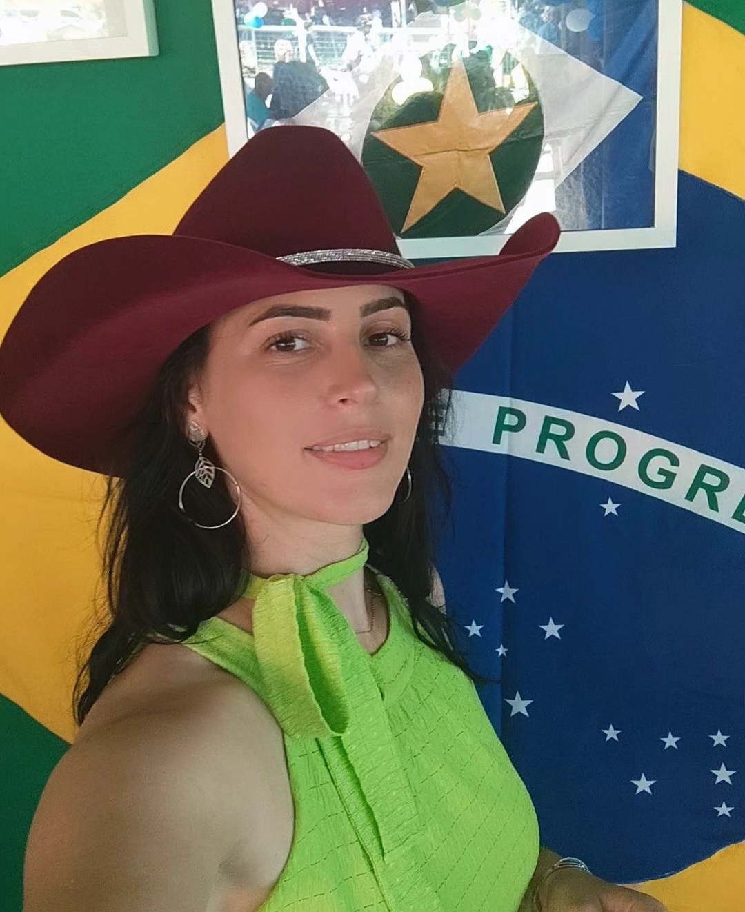 Polícia procura assassino da filha de deputado Cattani