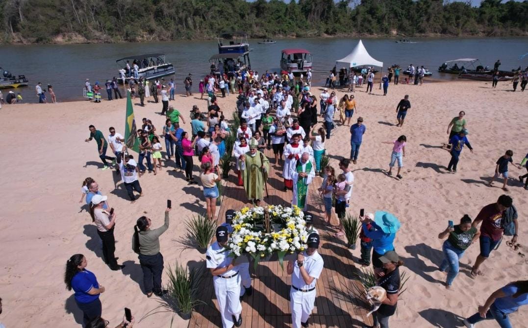 Sucesso: 1ª Romaria Náutica reúne mais de 90 embarcações em manifestação de fé e contemplação da natureza 