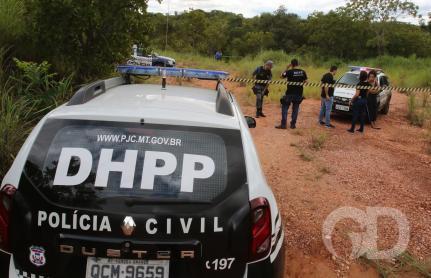 Corpo é encontrado seminu em pasto de fazenda