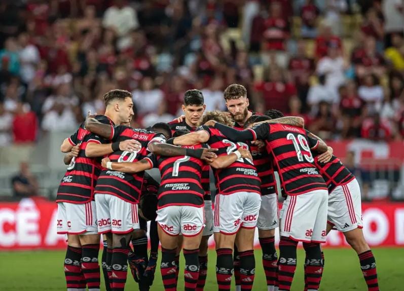 Flamengo comunica saída do técnico Tite