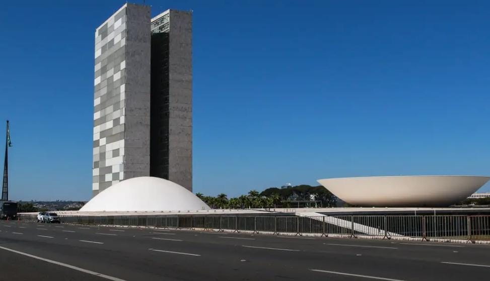 Congresso e Judiciário retomam sessões após feriado de Carnaval