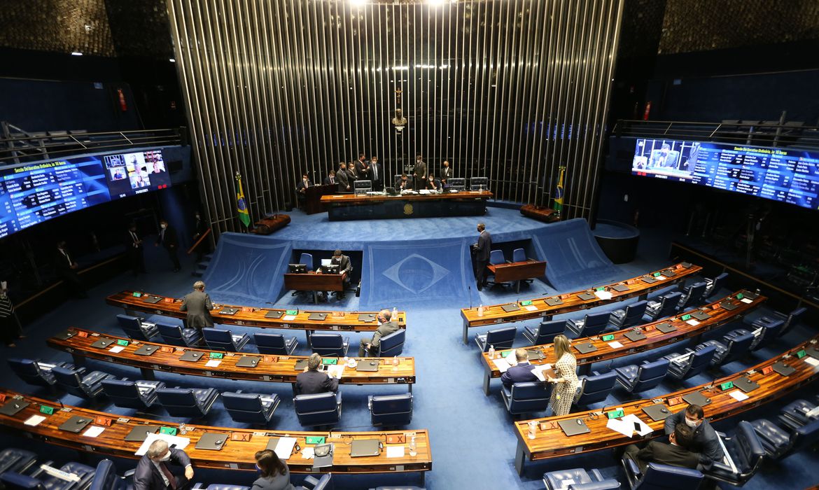 Senador diz ter assinaturas para ampliar investigação da CPI da Covid