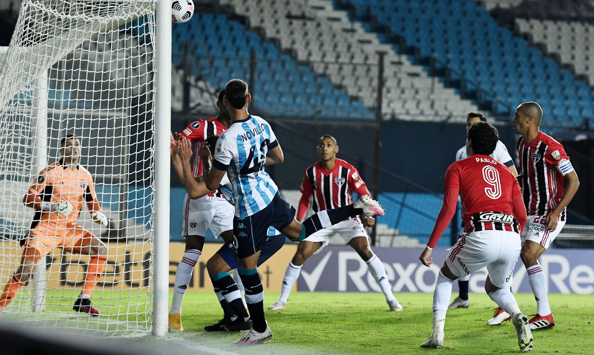 Libertadores: São Paulo segura empate sem gols com Racing na Argentina