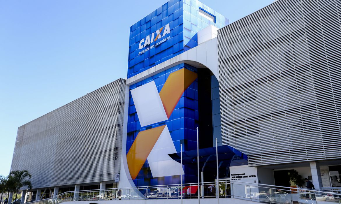 Caixa paga auxílio emergencial a nascidos em setembro