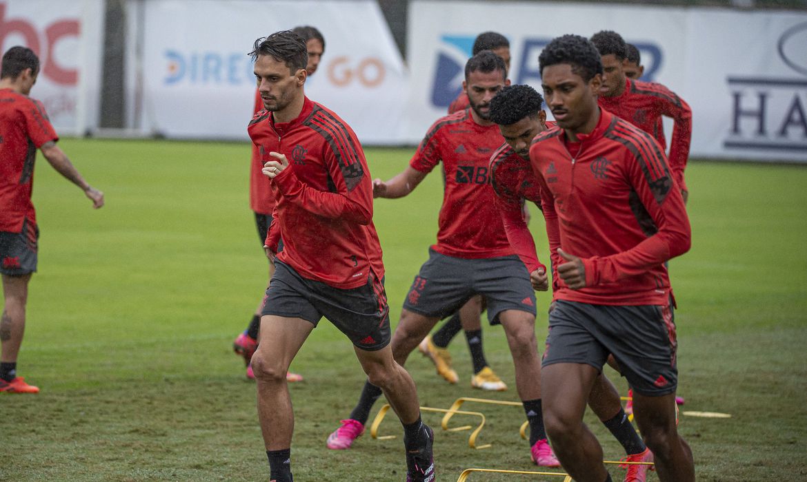 Flamengo tenta retomar caminho das vitórias contra o Cuiabá