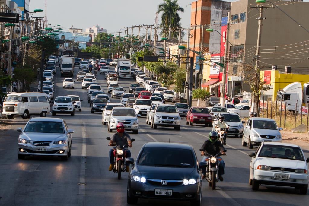 Licenciamento de veículos com placas finais 5, 6 e 7 vence dia 30 de setembro