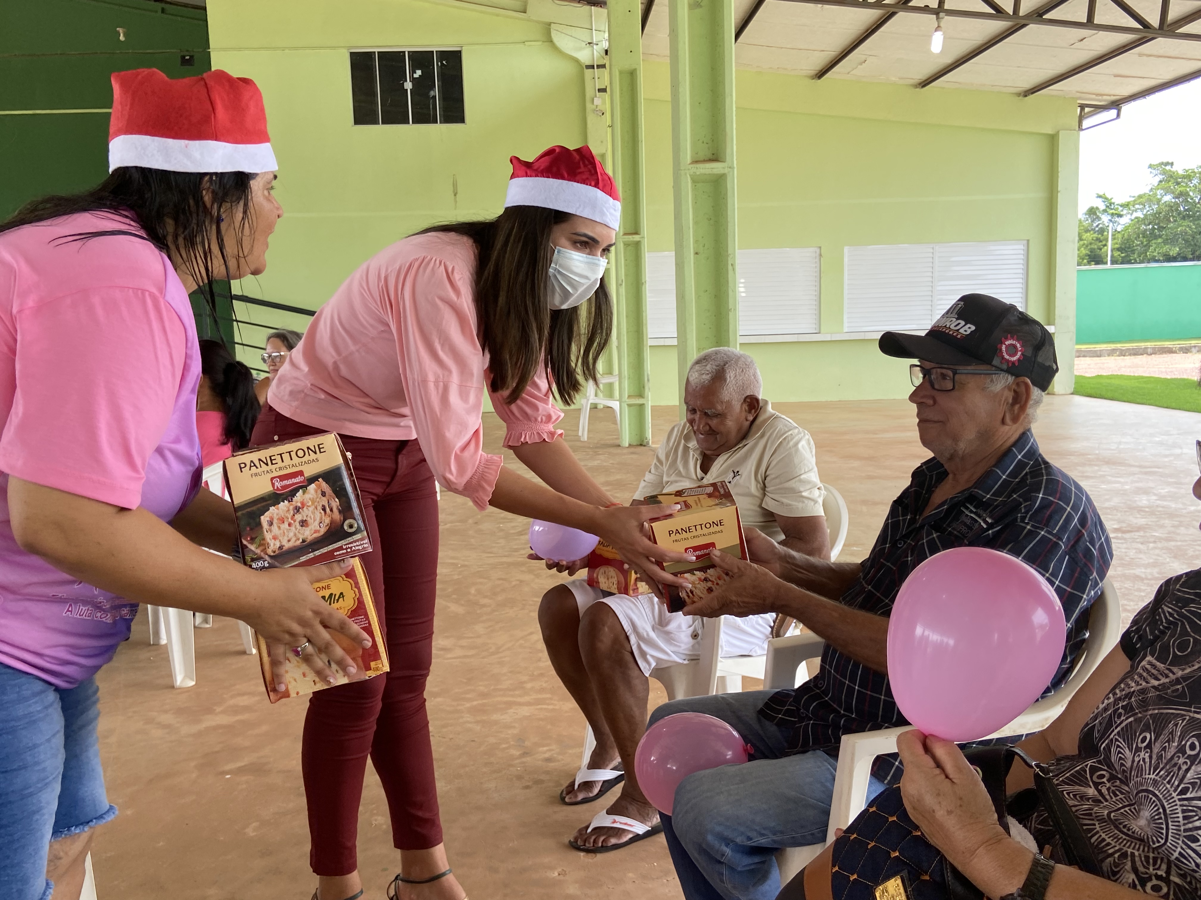 Assistência Social realiza confraternização com grupo da terceira idade