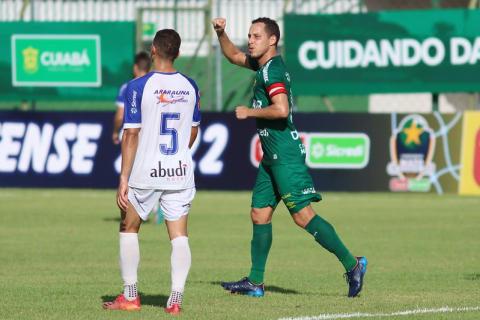 Cuiabá bate o Dom bosco e sai na frente para disputa da final do Estadual