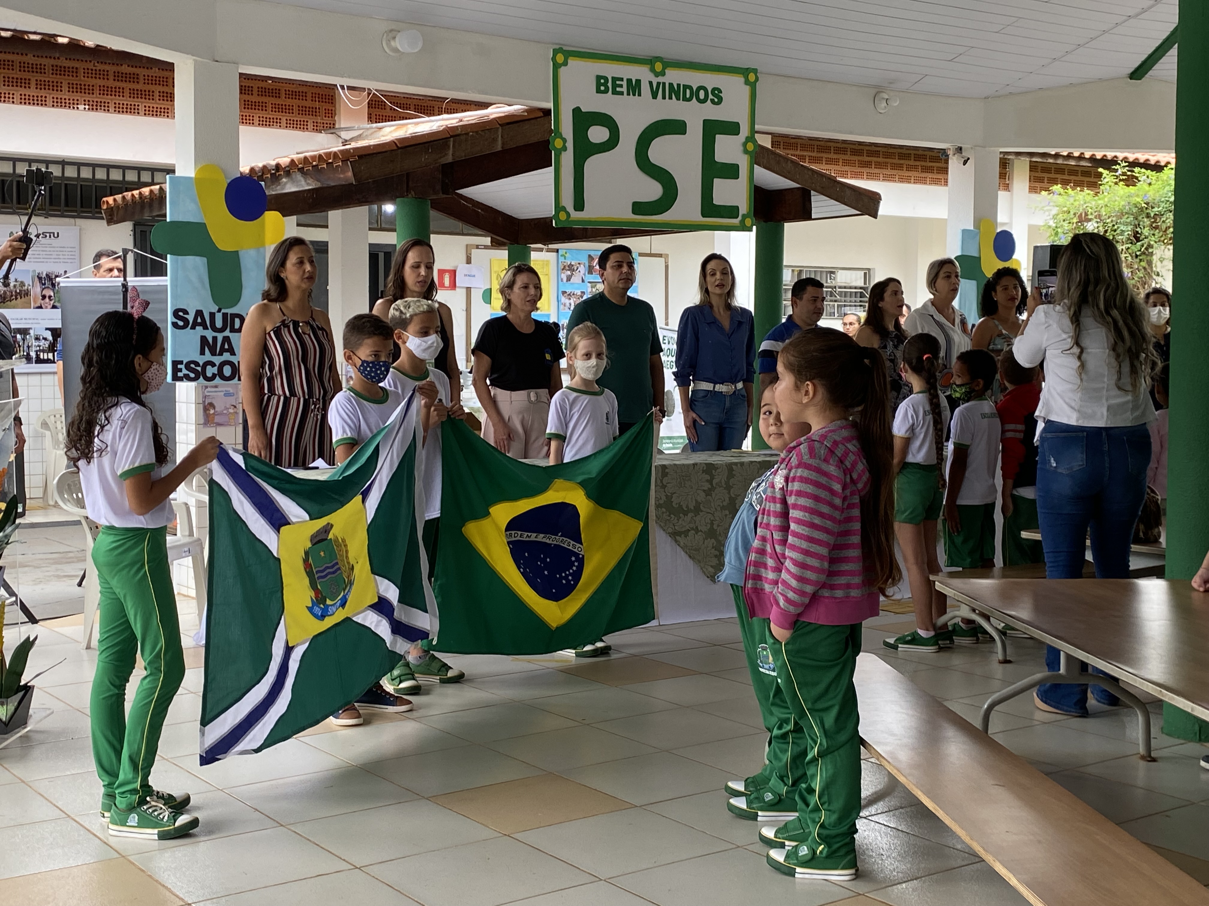 Programa leva orientações sobre cuidados com a saúde em escolas de Sinop