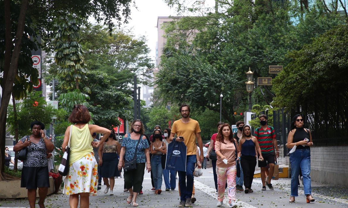 Covid-19: Brasil registra 35.783 casos e 36 mortes em 24 horas