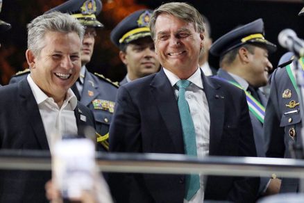 O Governador Mauro Mendes nega que favoritismo em MT se dê por aliança com Bolsonaro