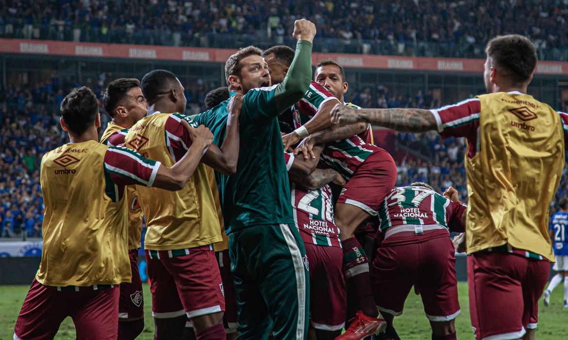 Copa do Brasil: Fluminense bate Cruzeiro no Mineirão para avançar