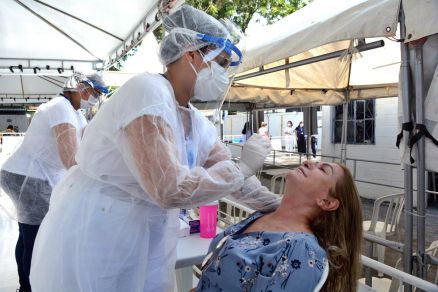 Queda na Pandemia Casos de Covid caem 35% e mortes  50% na semana