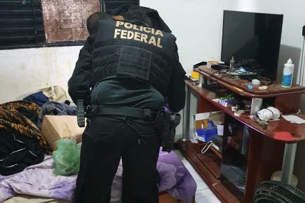 homem preso em flagrante pela Polícia Federal tinha acervo gigante de sexo explicito com crianças