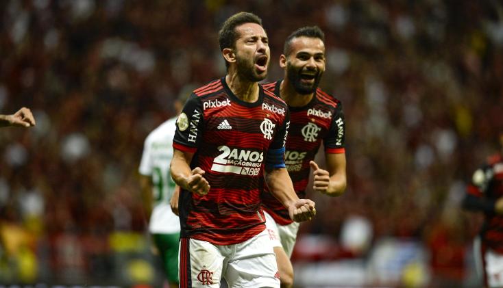 São Paulo perde chances e sofre dolorosa derrota para Flamengo na Copa do Brasil