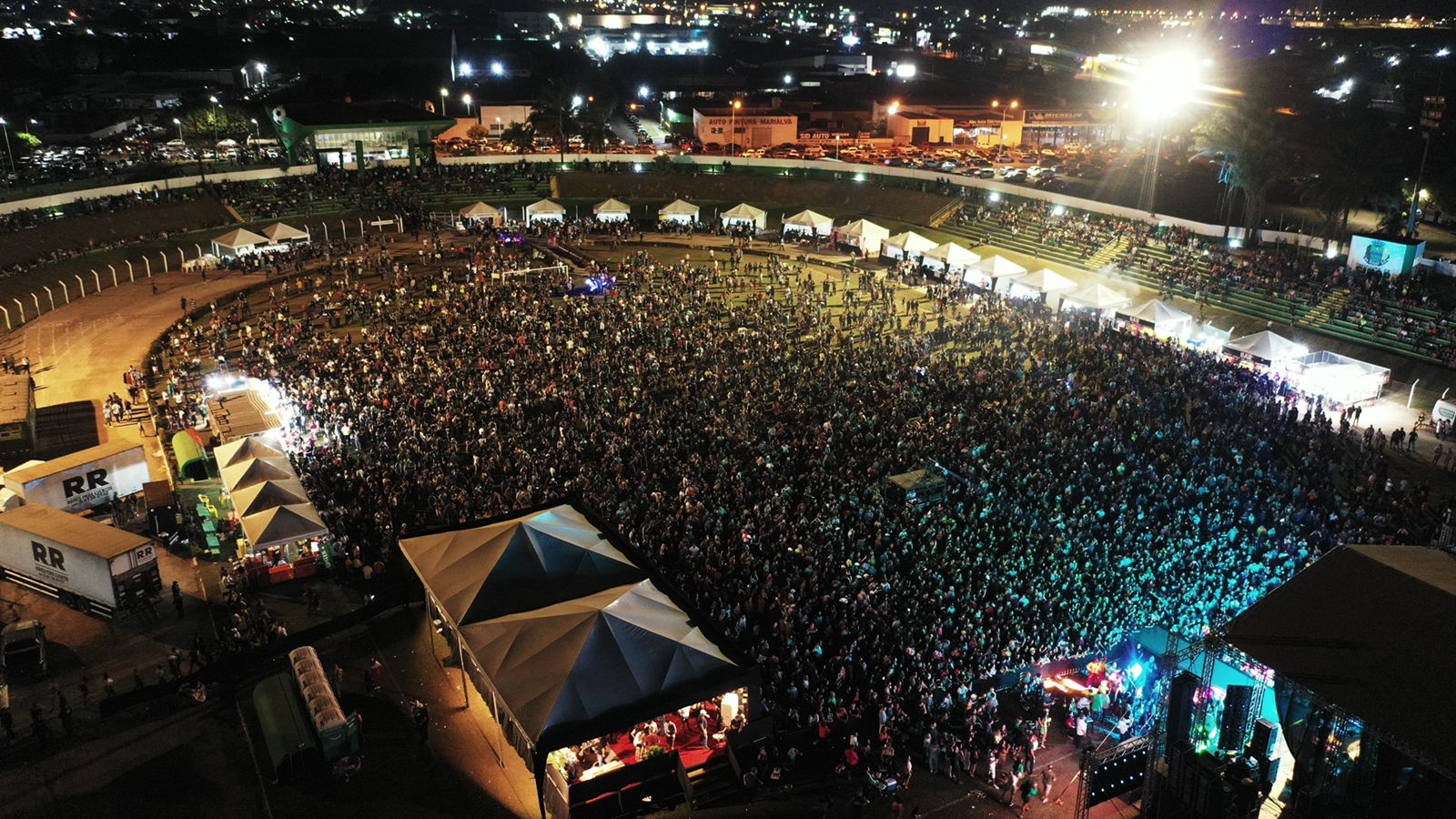 Mais de 25 mil pessoas participam da abertura do Festeja Sinop