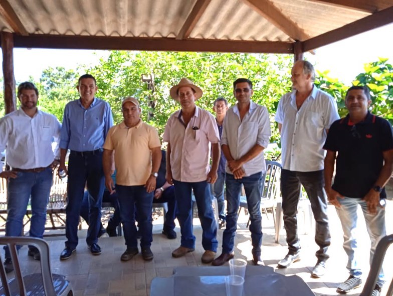 Deputado Federal Juarez Costa se reuniu hoje com os Prefeitos, Vereadores e Agricultores de Rosário oeste, Planalto da Serra