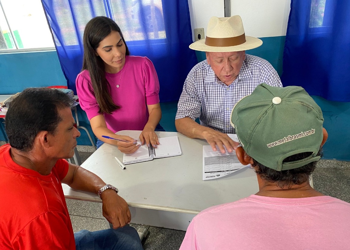 Com presença de Dorner, Prefeitura em movimento leva serviços para moradores da Gleba Mercedes