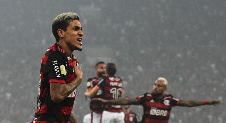 Flamengo vence o Corinthians nos pênaltis e conquista o tetracampeonato da Copa do Brasil