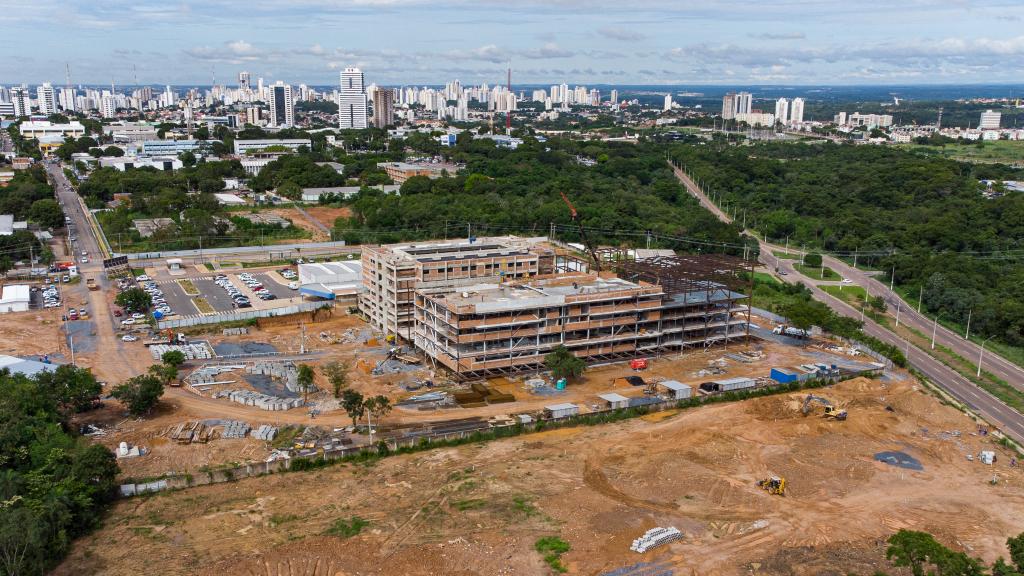 Governo já investiu mais de R$ 108 milhões na obra do Hospital Central