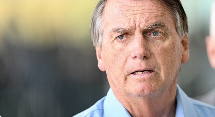 Bolsonaro deve falar à nação e embarca ainda hoje para os EUA