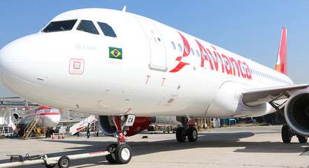 Corpos São Achados no trem de pouso de avião durante inspeção