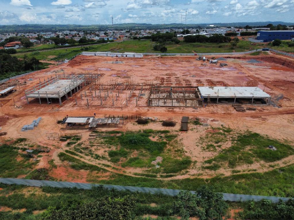 Obras dos 4 novos Hospitais Regionais estão dentro do cronograma