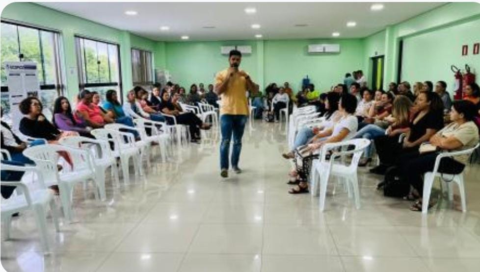 Servidores participam de evento sobre cuidados com saúde mental em Sinop secretária destaca importância do autocuidado