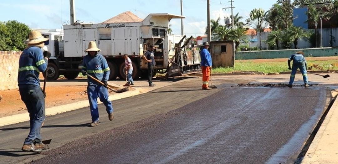 Prefeitura de Vera começa obras de microrevestimento em ruas nos bairros