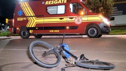 Adolescente de 16 anos em bicicleta é atropelado Motorista fugiu sem prestar socorro à vítima 