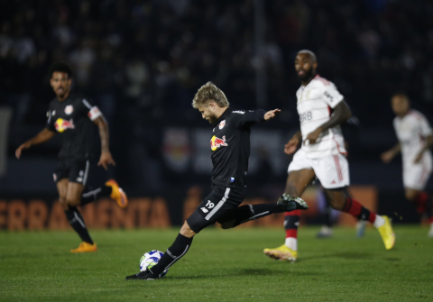 Flamengo é goleado pelo Red Bull Bragantino e perde série invicta de 10 jogos