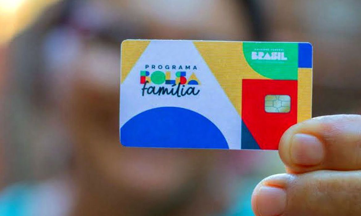 Caixa paga Bolsa Família com novo adicional de R$ 50 a NIS de final 9