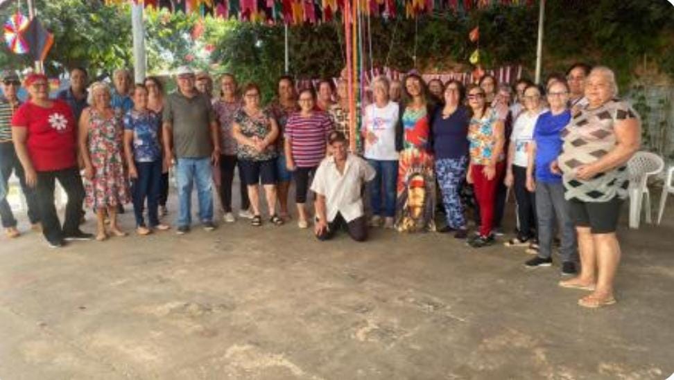 Idosos dos CRAS participam de palestra e terão manhã com cinema itinerante nesta quinta-feira (13)