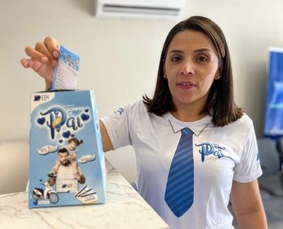 Lojistas recebem kits da campanha Sonho de Pai da CDL e expectativa é de aumento nas vendas