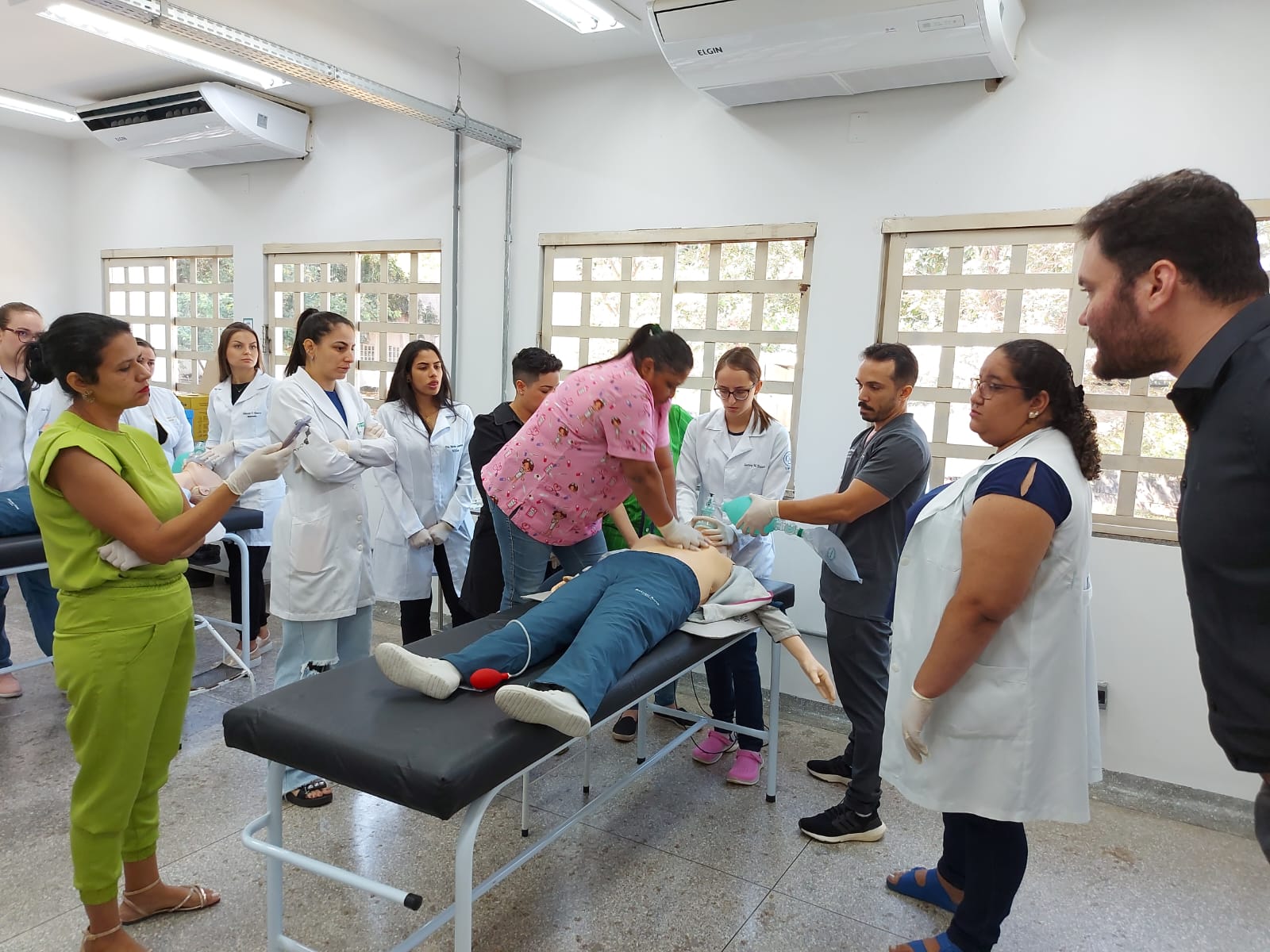 Capacitação de servidores da saúde também inclui mais gentileza e qualidade nos atendimentos