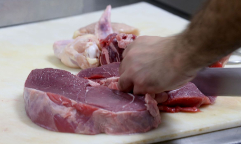 Aumento na produção deve reduzir preço da carne para o consumidor