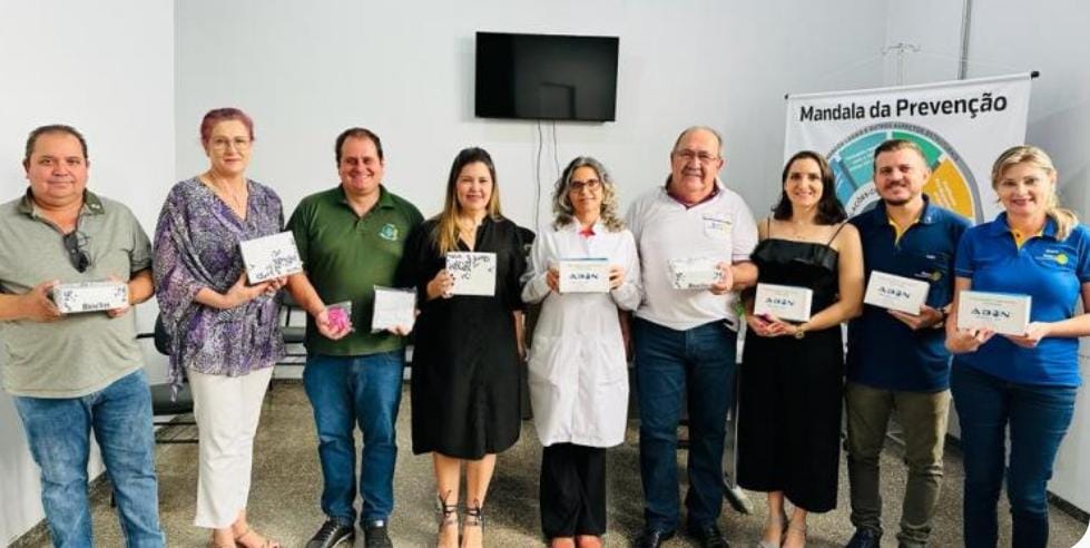 Hepatites B e C: Município recebe do Rotary doação de 7 mil kits de testes rápidos