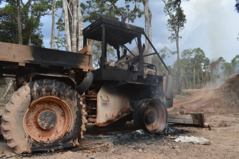 Juiz proíbe Sema de destruir maquinários apreendidos em crimes ambientais