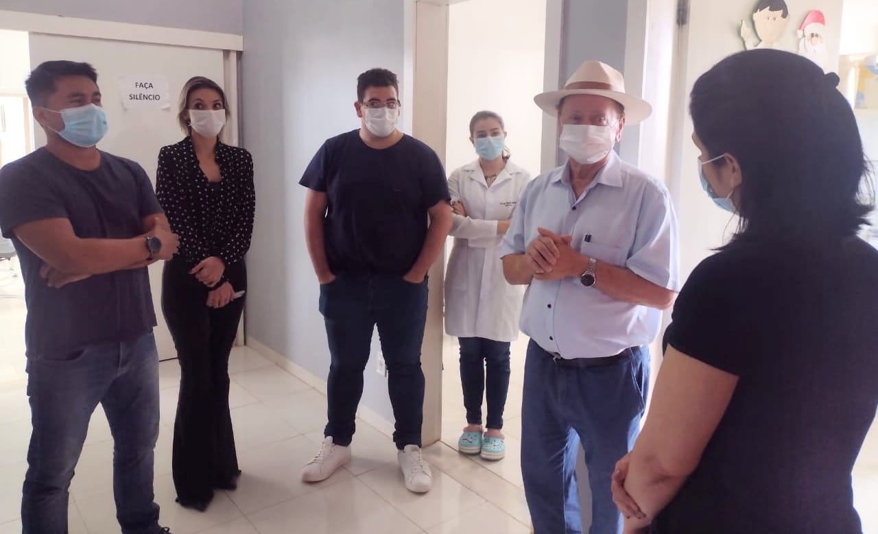 Prefeito visita unidades de Saúde e pede atendimento de qualidade e humanizado à população