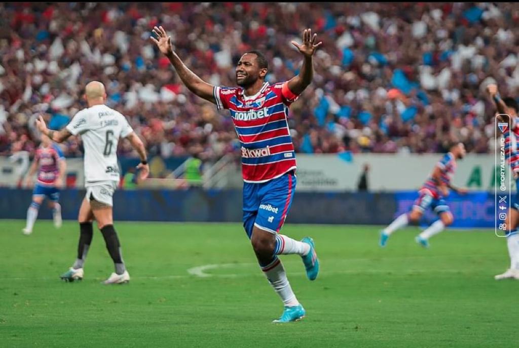 Corinthians perde do Fortaleza no Castelão e está eliminado da Copa Sul-Americana