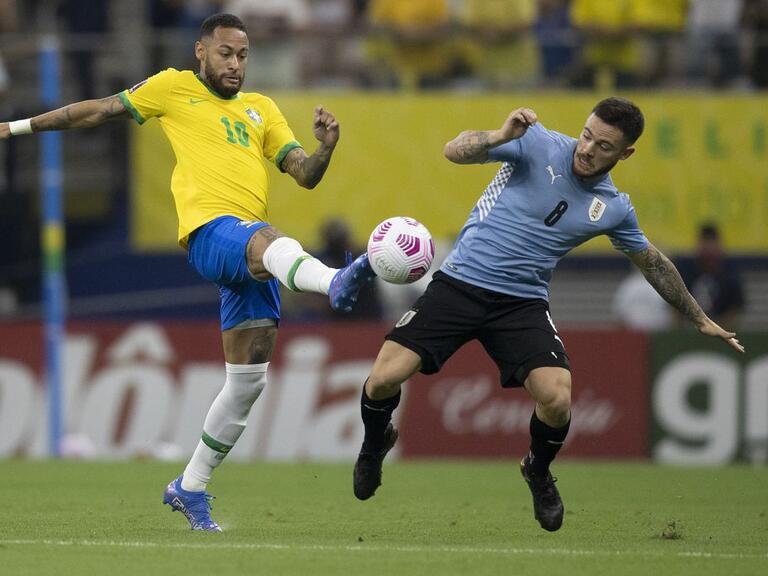 Eliminatórias: Brasil perde para Uruguai em noite para esquecer