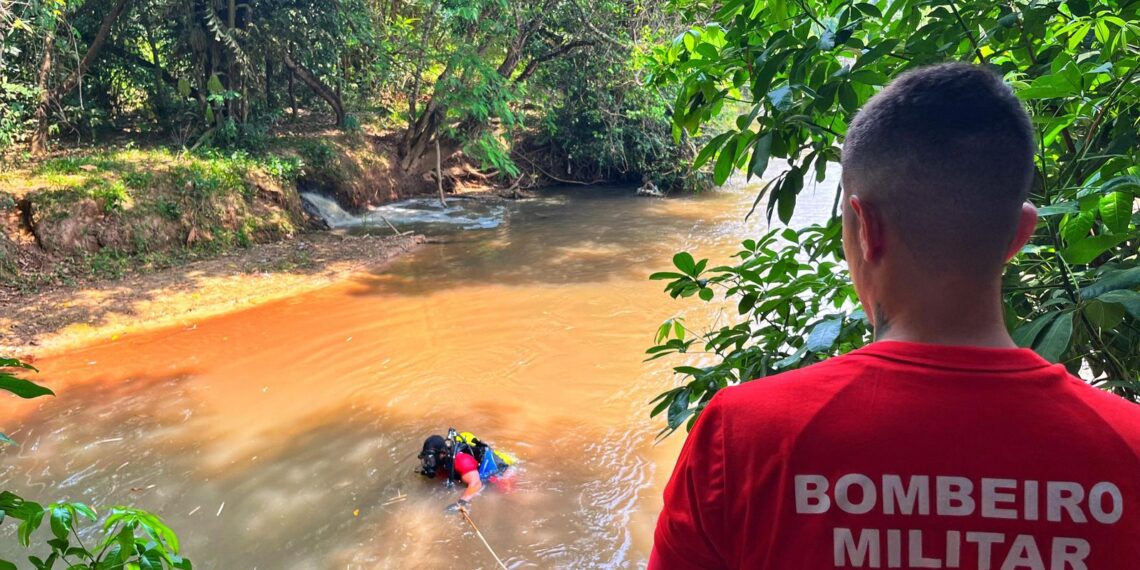 Homem desaparece em rio após guarda não deixá-lo entrar em pousada após horário limite