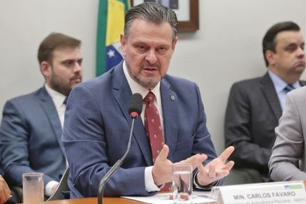 PSD admite desgaste e discute substituir Fávaro da Agricultura