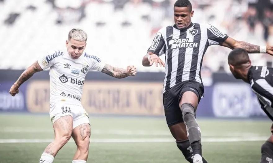 Santos arranca empate no fim e mantém Botafogo atrás do Palmeiras