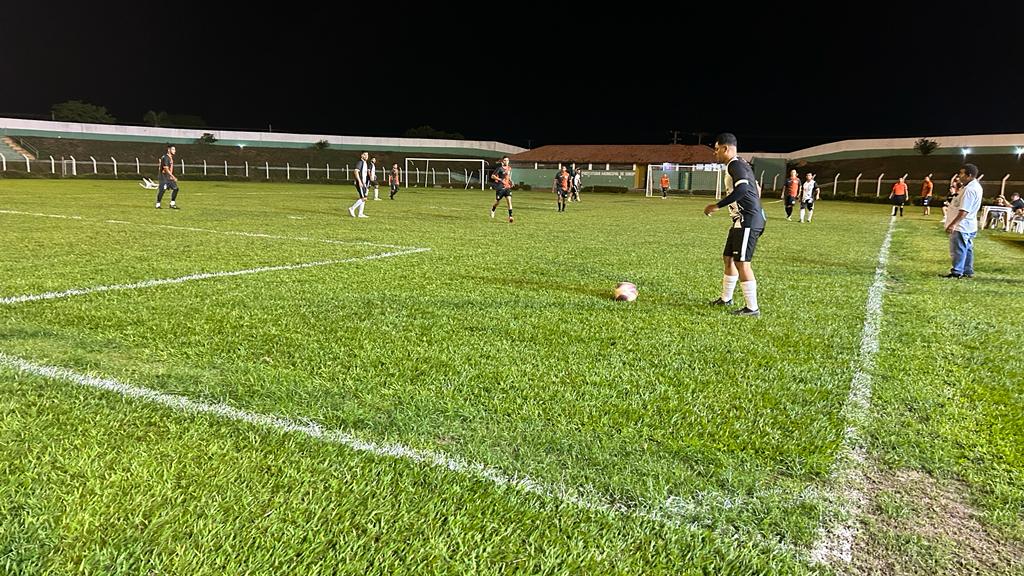 Definidas equipes finalistas da Copa Paulinho Pará