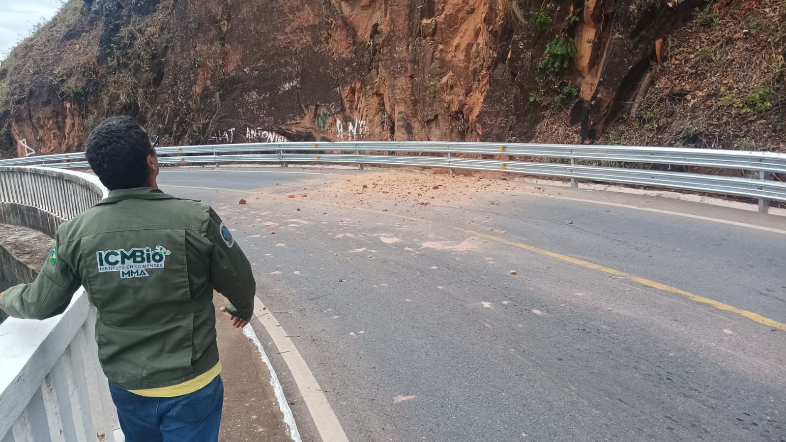 Novo deslizamento no Portão do Inferno interdita estrada de Chapada