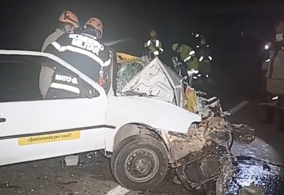  Sinop: Radialista morre em acidente entre carro e carreta na BR-163